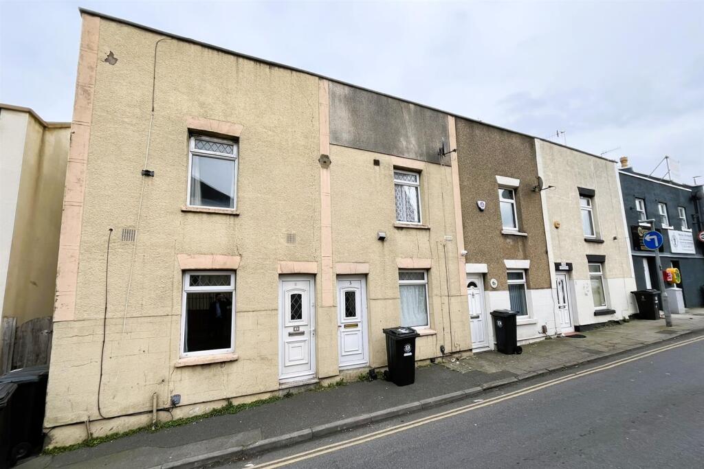 4 Alma Cottages, South Liberty Lane, Bedminster, B