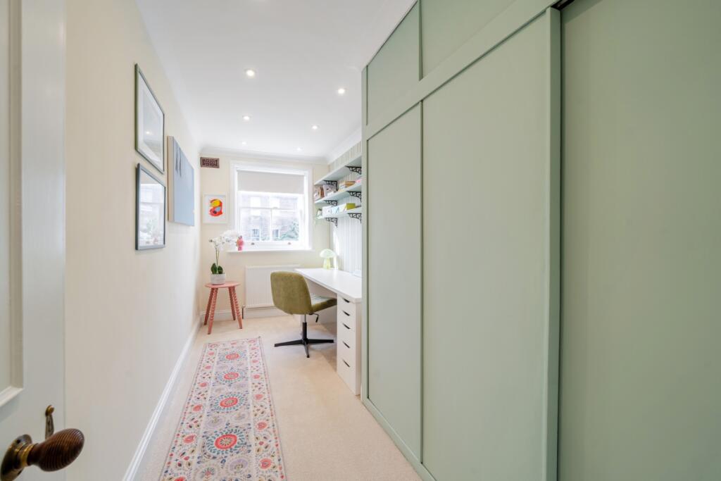 1340411-7-689c517...