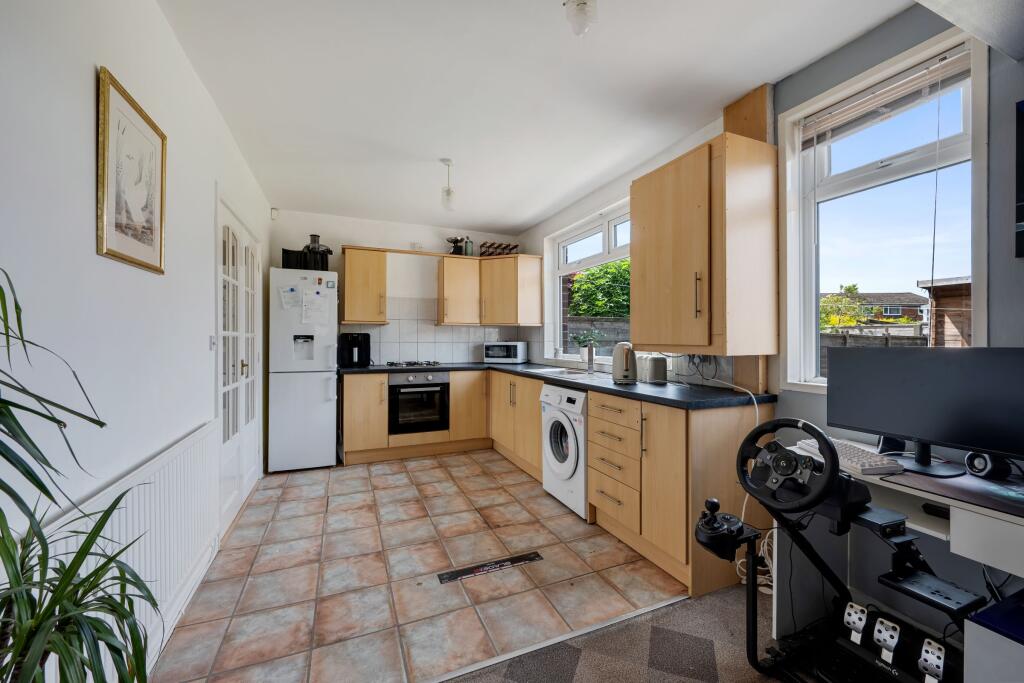 Kitchen / Dining Room