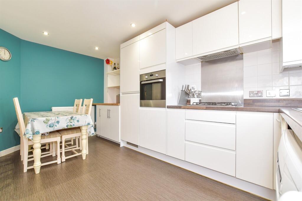 Kitchen/ Diner