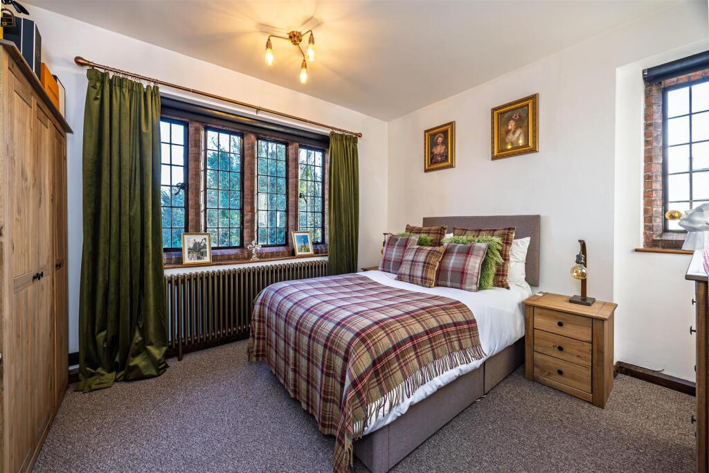 Bedroom 3 SAPL3874-20251125-DxO_DeepPRIME XD2s.jpg