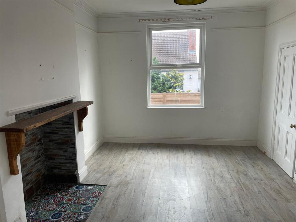 WhatsApp Image 2025-08-29 at 12.15.10_281f8410.jpg