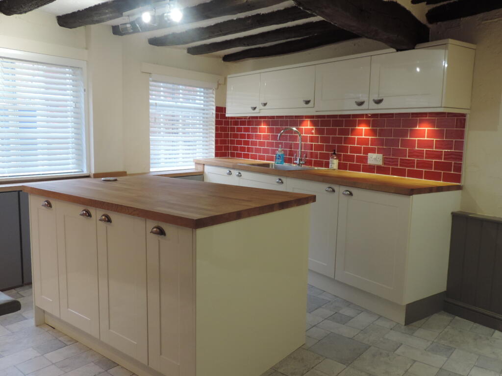 beautiful kitchen/diner