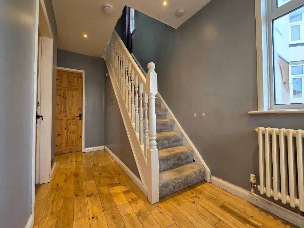 Bassett Road, Coundon - Hallway.jpg