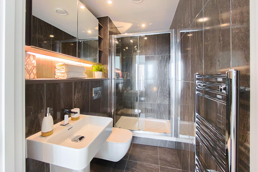 Bedroom Two Ensuite