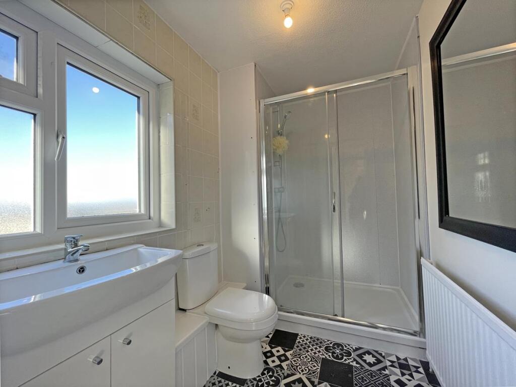 Treago Gardens 12 - Shower Room.jpg