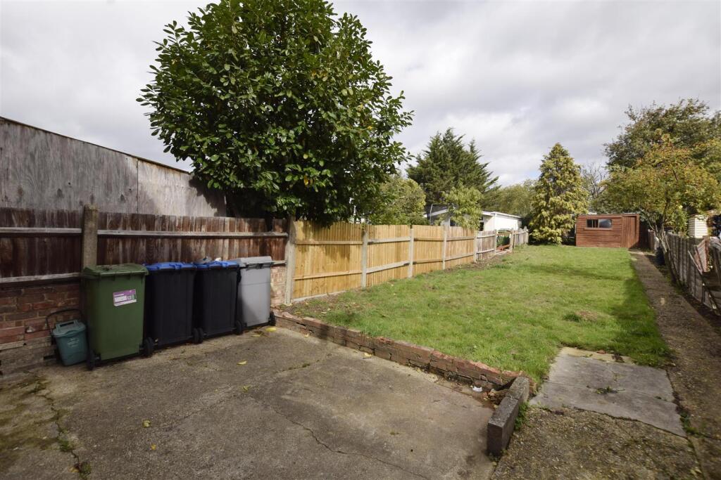 Rear garden copy.jpg
