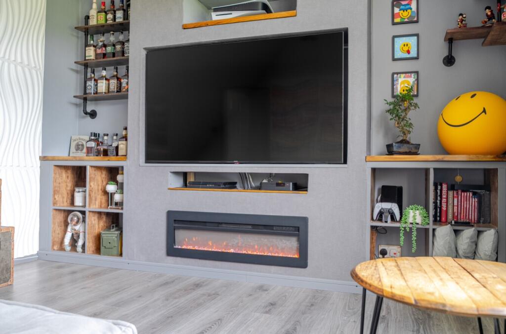 EweMove Harrogate - Living Area6