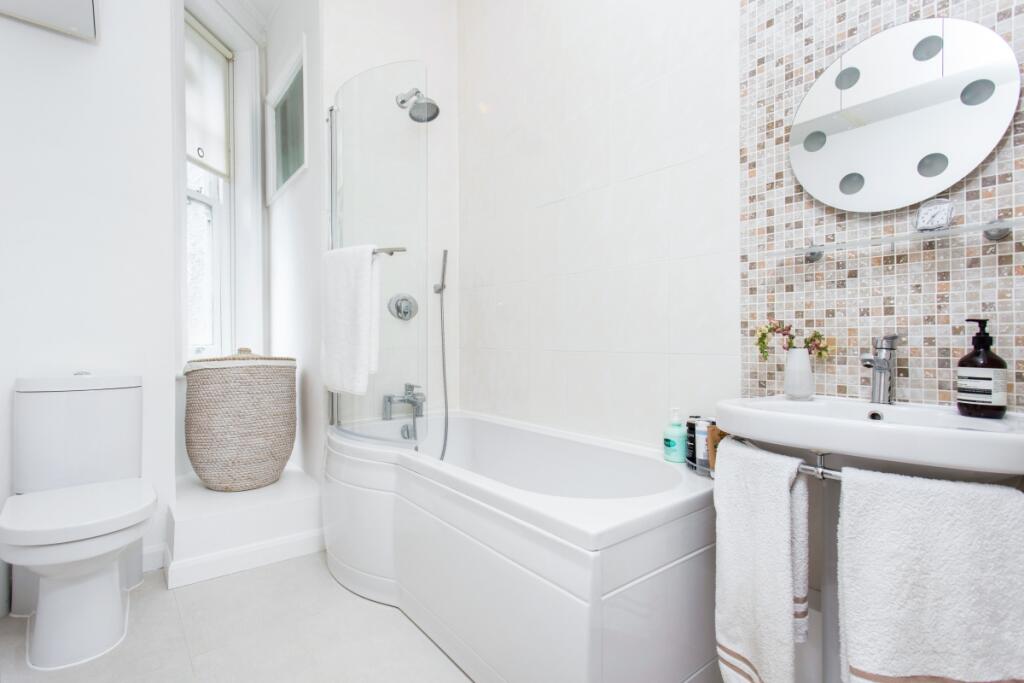 37 Esmond Gardens...