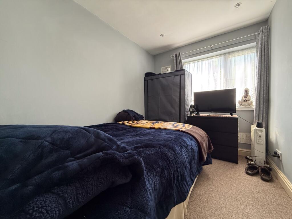 Call 02920 454555 to secure your viewing_10