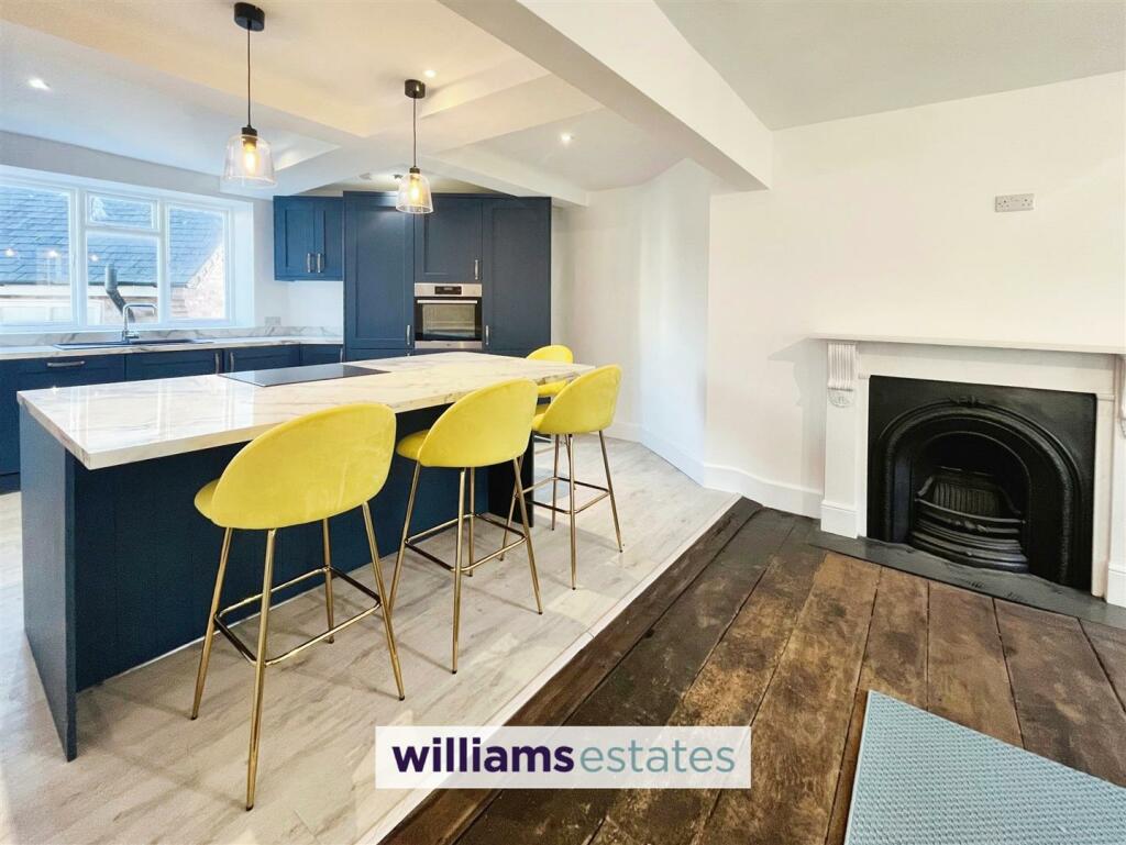 Kitchen/Living