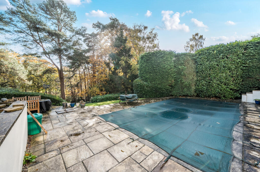 1375149-4-690deb3...