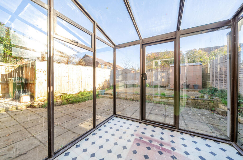 1384152-8-6925a8b...