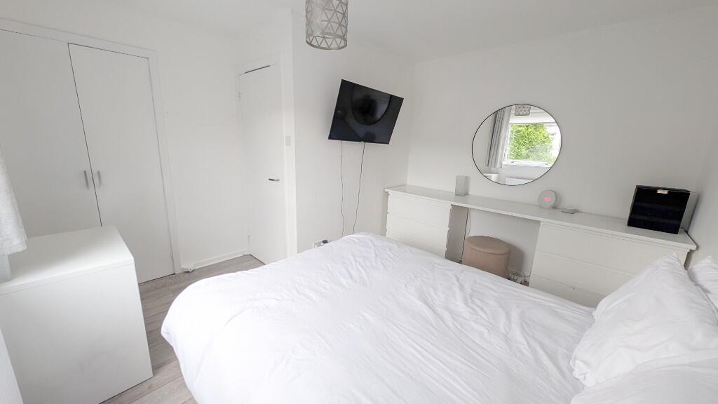 Bedroom No. 2