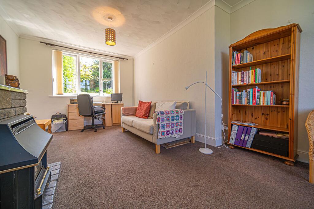 Living Room/Dining Room
