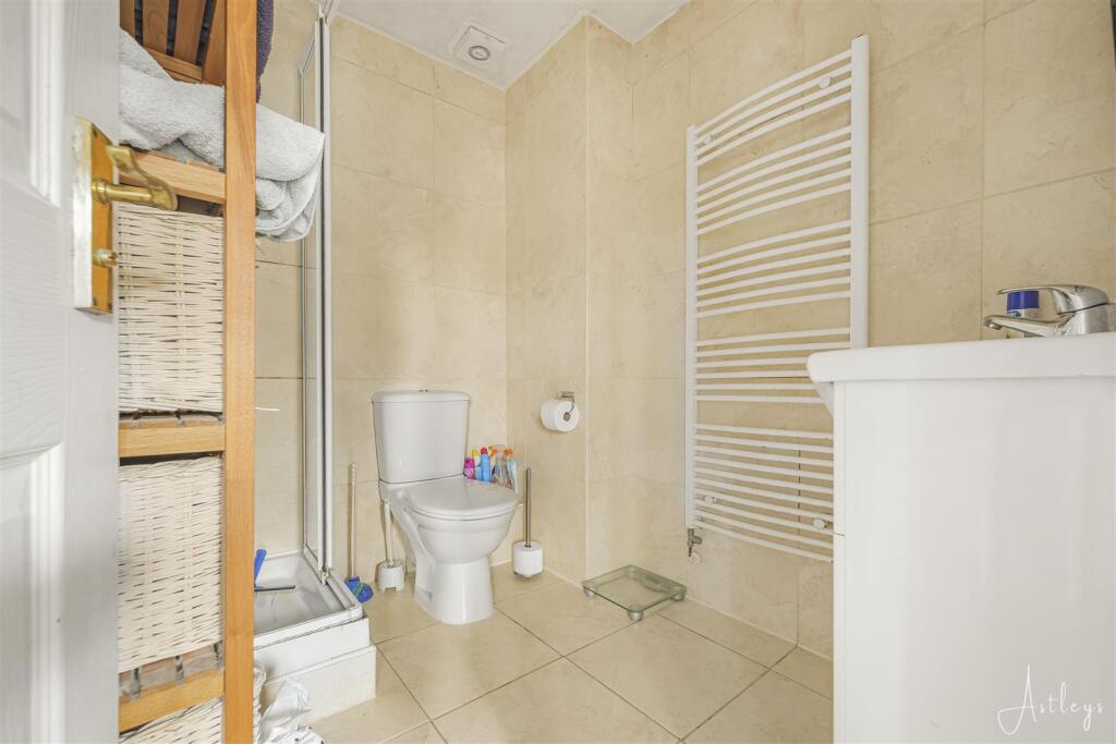 En-suite Shower Room