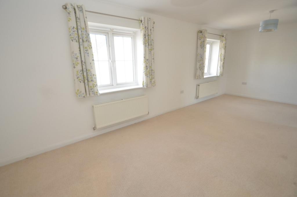 Sitting/Dining Room