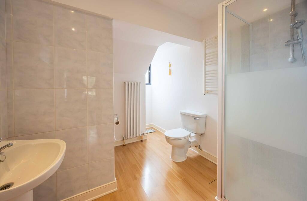 Ensuite Shower Ro...
