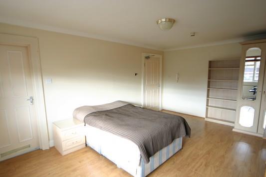 Gloucester Place 167, 3 studio4.jpg