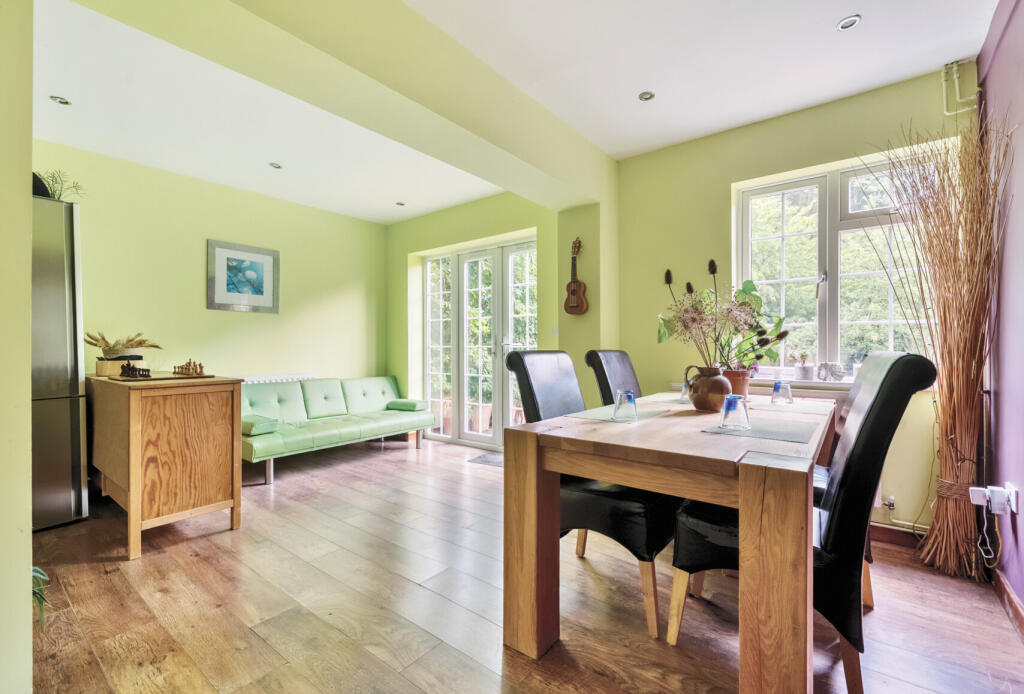 1332745-11-68887a...