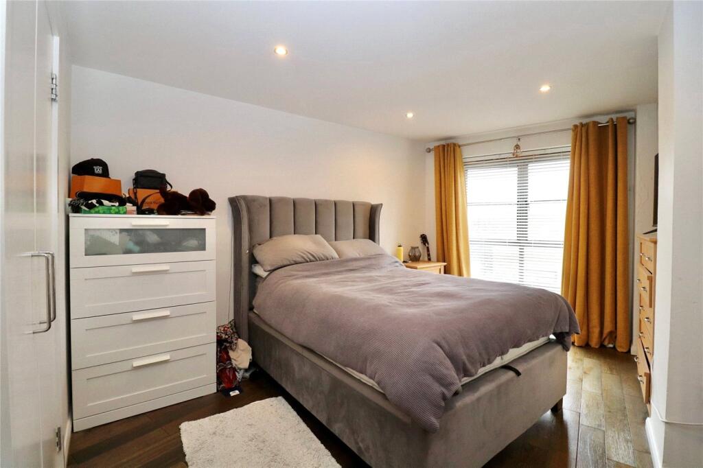 Double Bedroom
