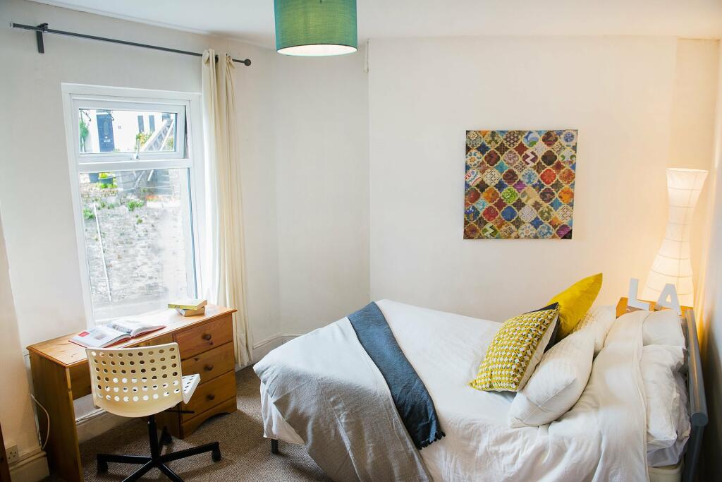 Bedroom5_1