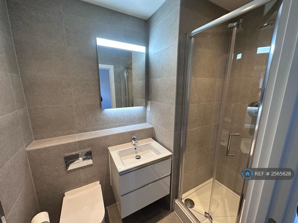 Ensuite
