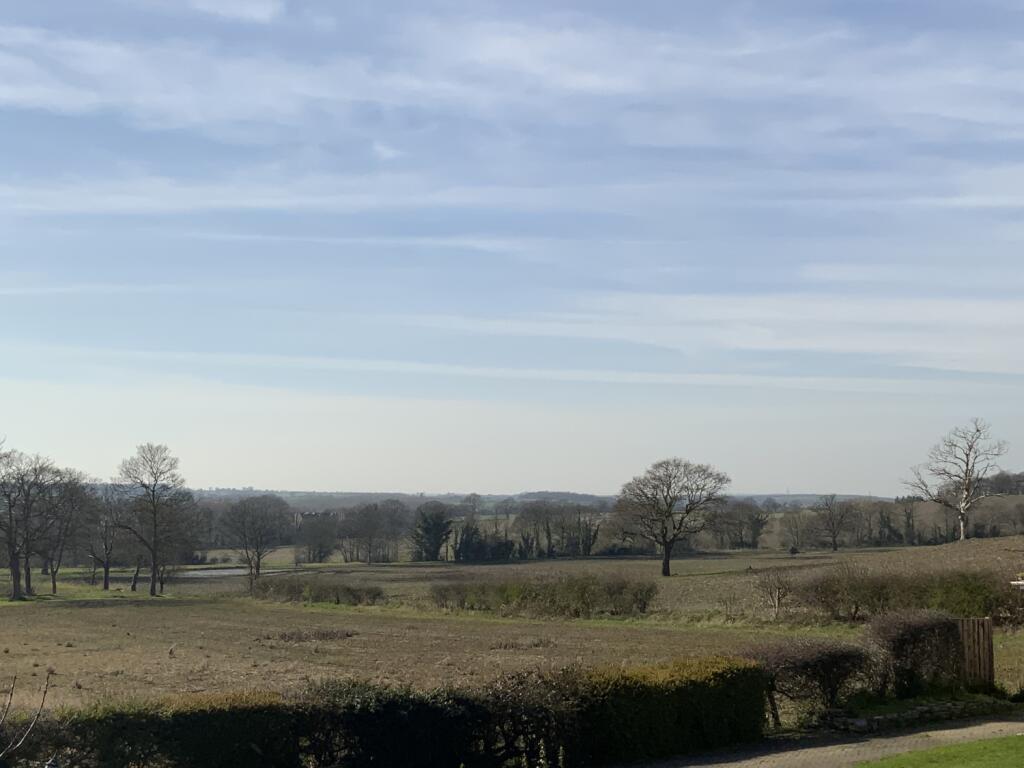 99B744A1-5304-4214-B7E1-0C7601613460