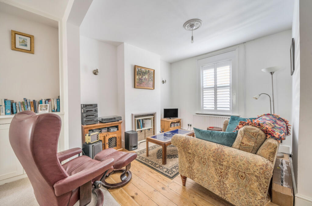 1301985-5-6838724...