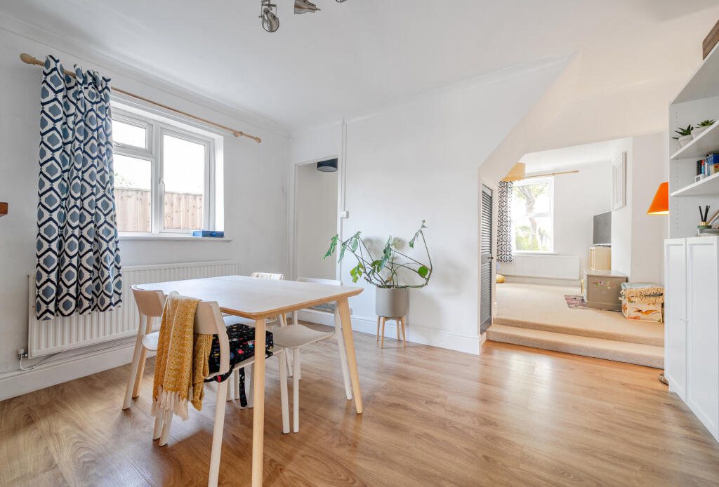 1368881-10-68f0c6...