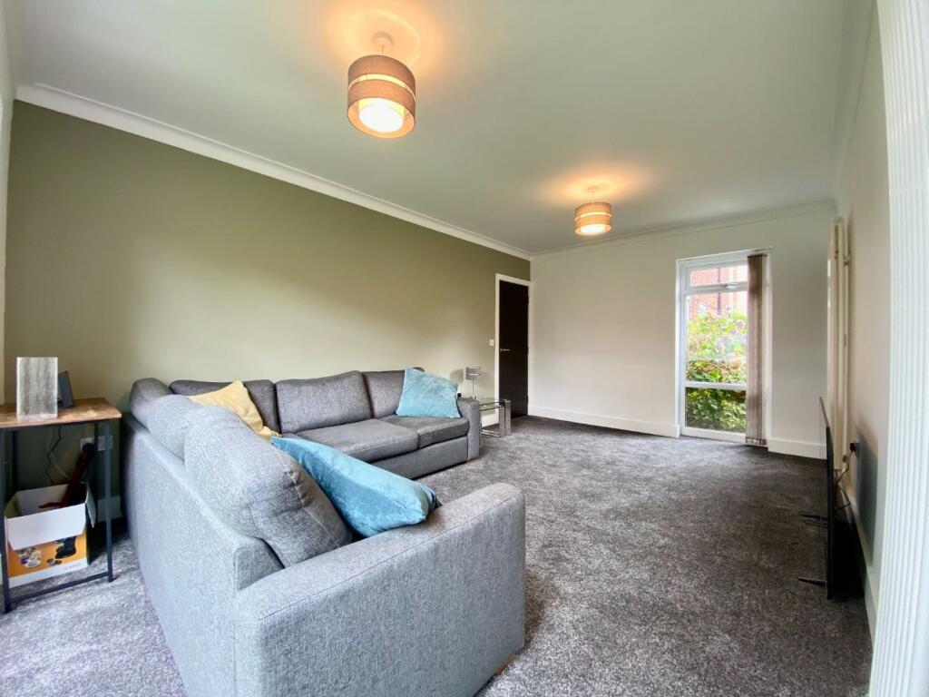 Living Room Aspect 3
