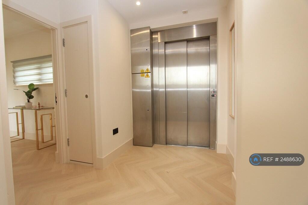 Lift Goes Directly Into The Penthouse
