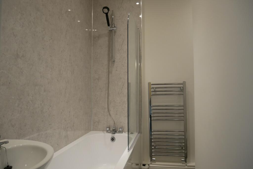 Bathroom (2)