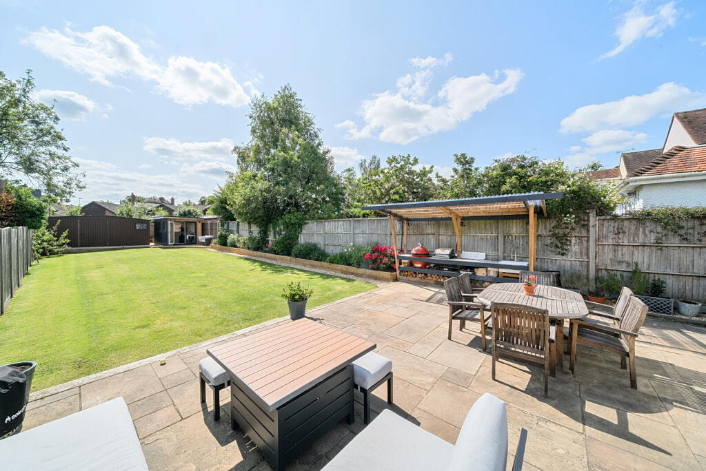 1310583-25-685043...