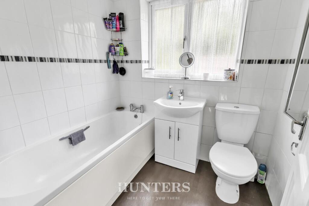 Neilson Close (1).jpg