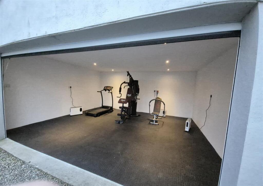 New Garage.jpg