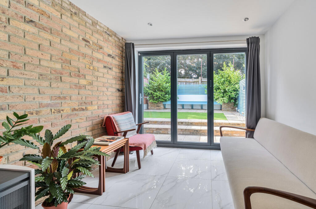 1313555-14-685514...