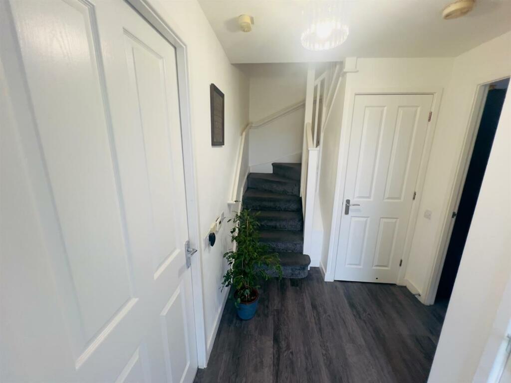 WhatsApp Image 2024-11-04 at 14.49.14 (3).jpeg