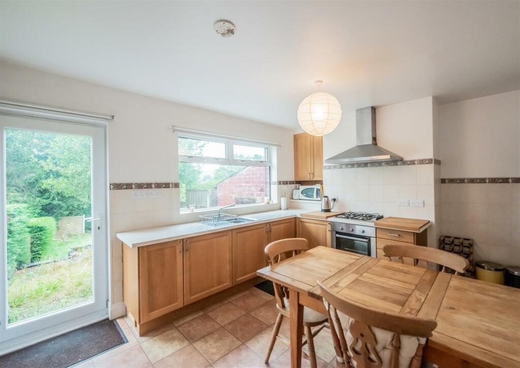 173 LOWER WORTLEY ROAD, LS12 4PU-28.jpg