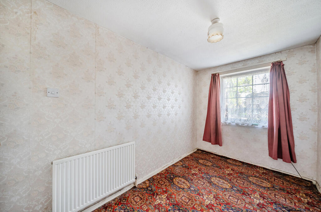 48-68238f7b4802f-...