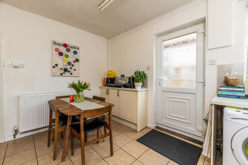 57 Jarvis Road 03...