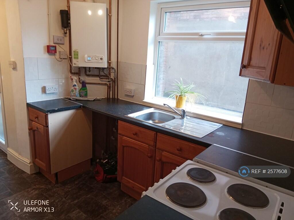 Kitchen 4