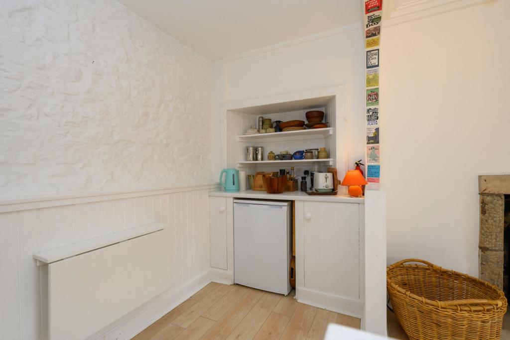 Annexe Kitchen