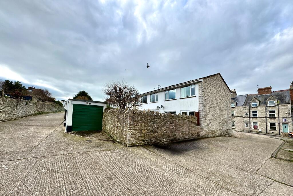 Garage &amp; Parking