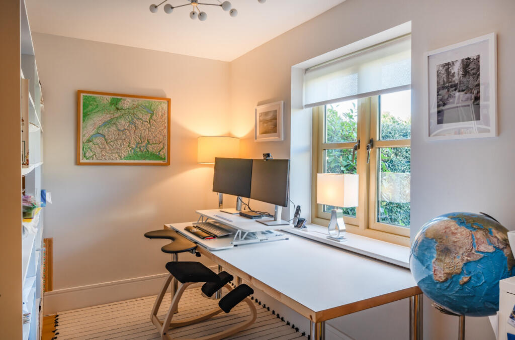 1321753-11-686d63...