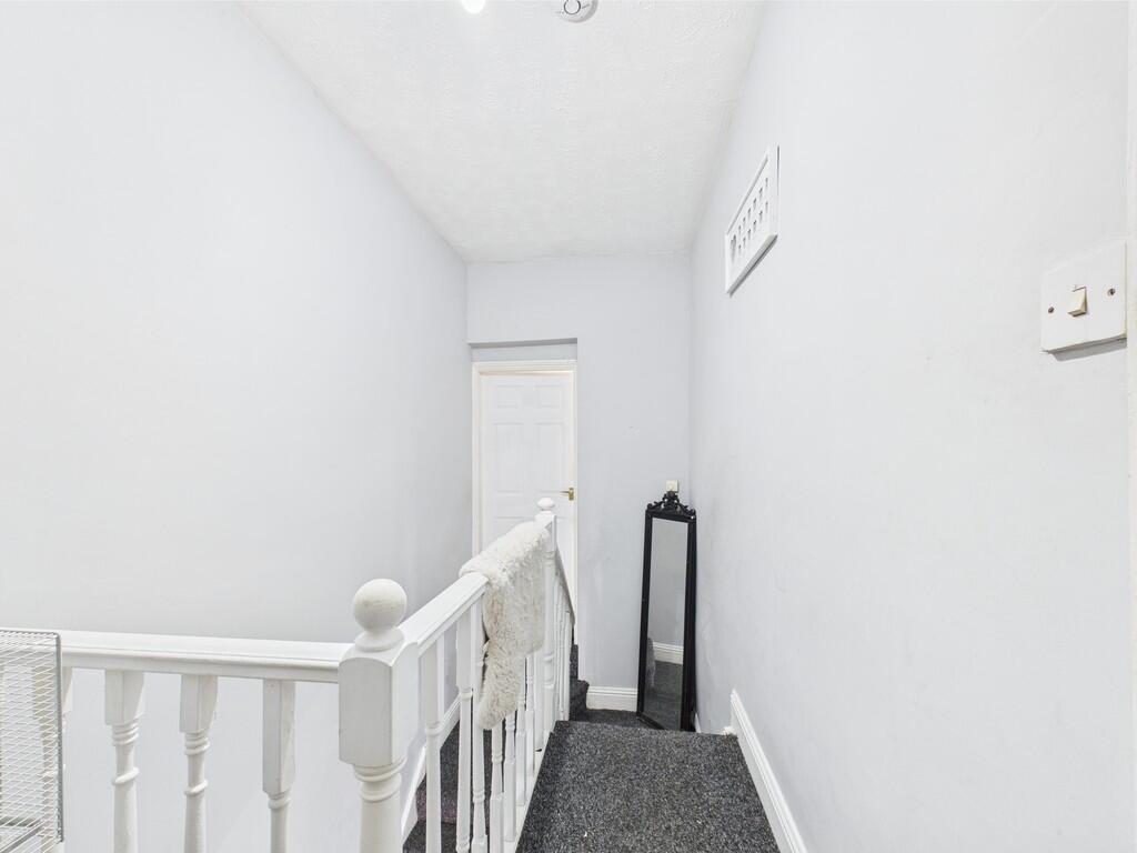 CAM01835G0-PR0209...