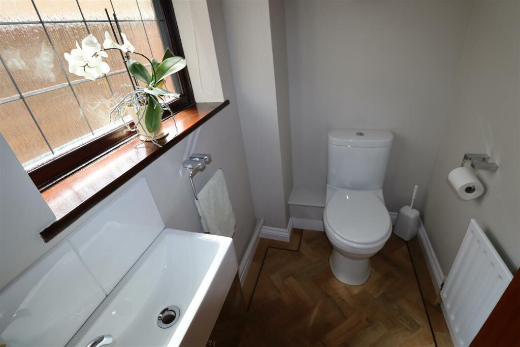 Cloakroom.JPG