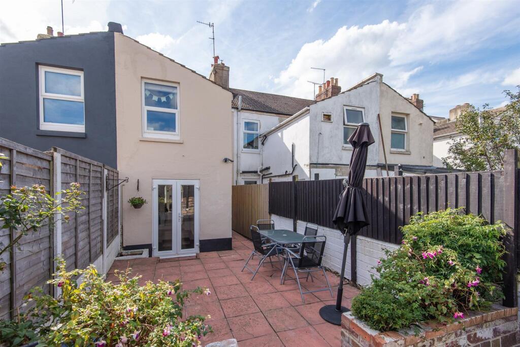 Howard Street Image 10.jpg