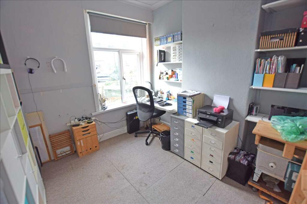 MIDDLE BEDROOM NO. 2