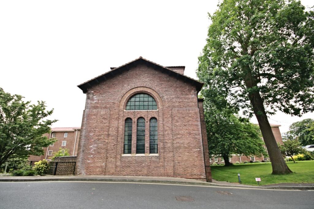D410 Sir Gilbert Scott Building - Chapel